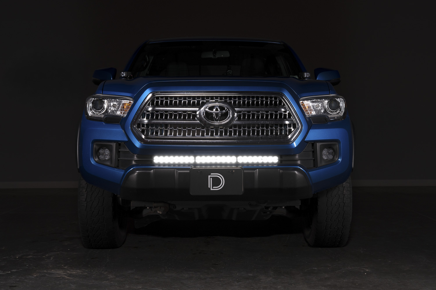 Tacoma 2016 Stealth SS30 Sport Yellow Driving - Image 5
