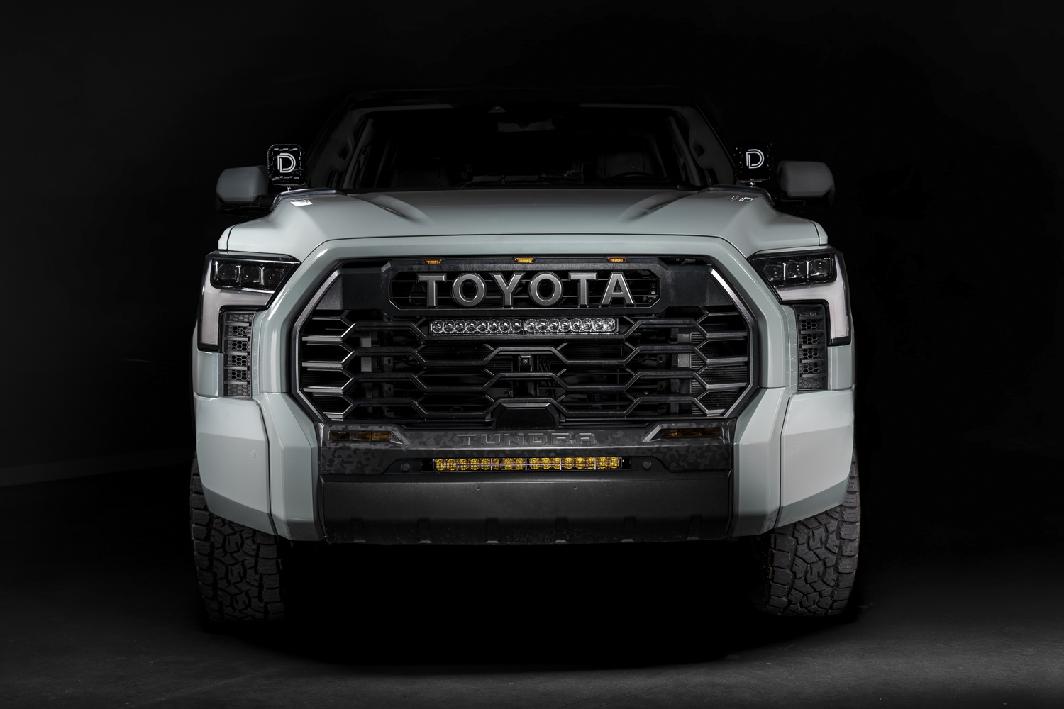Tundra 2022 Pro Grille SS20 Pro LED Kit Yellow Combo - Image 4
