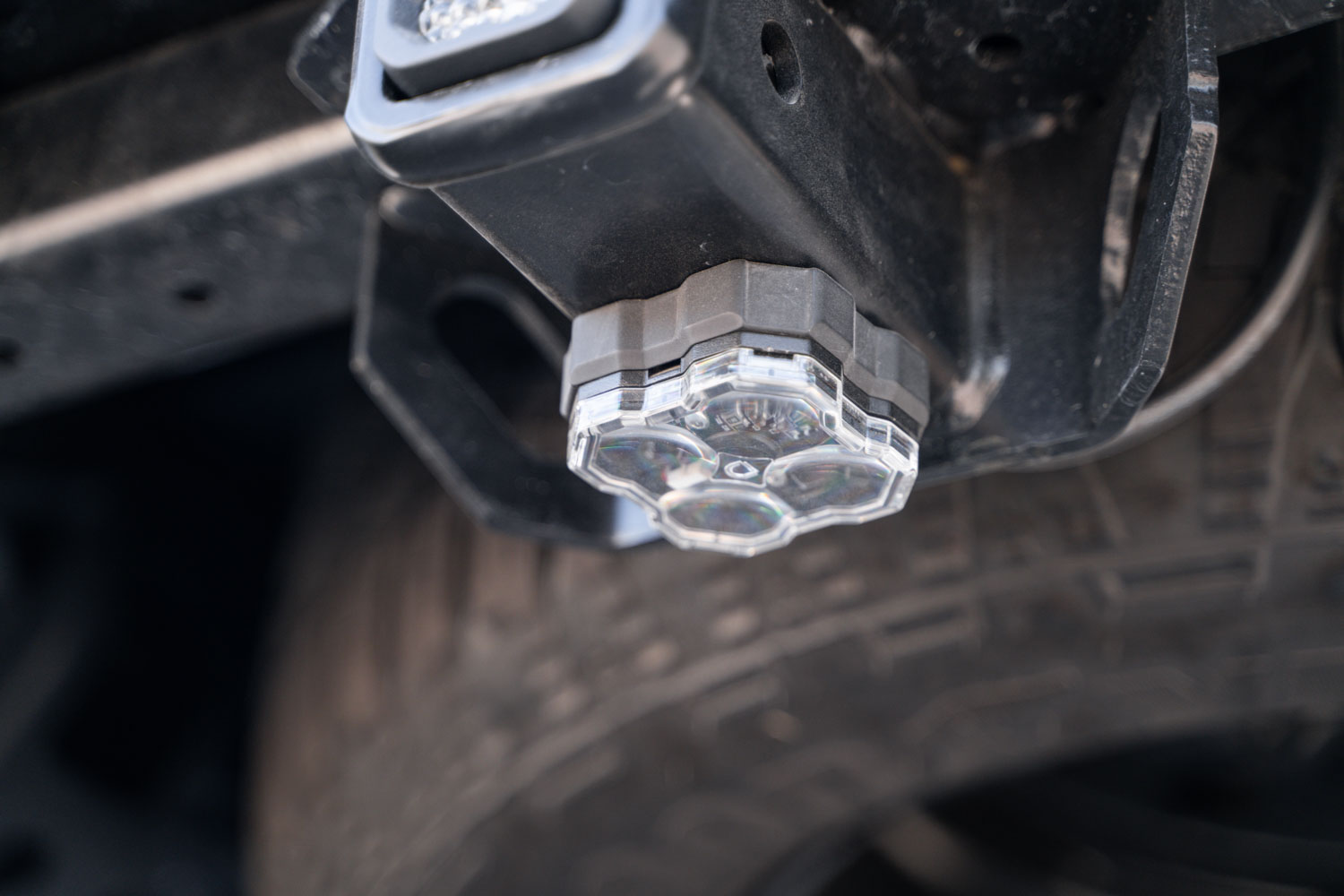 magnetic mounted rock light on trailer hitch